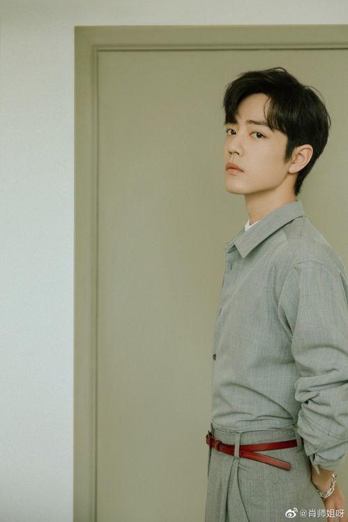 吃瓜娱乐王一博肖战,瓜田里的青春偶像风云录